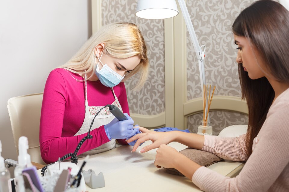 Karaçoban Manikürcü